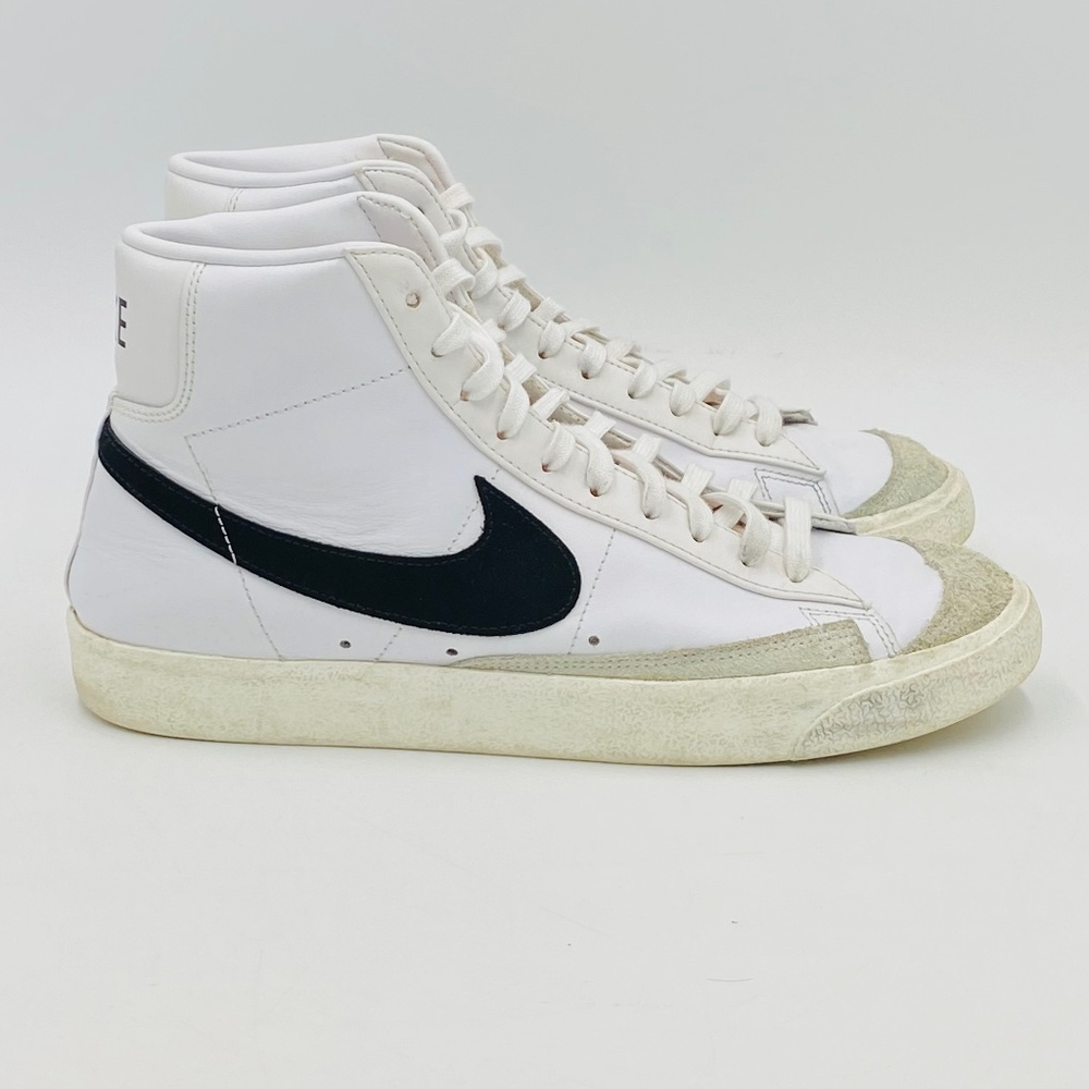 Women's NIKE BLAZER MID '77 Lifestyle Shoe "White/Black" - Size 12 - #CZ1055-100